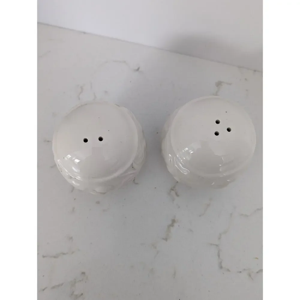 Savoir Vivre Fruit Promenade White Salt And Pepper Set
